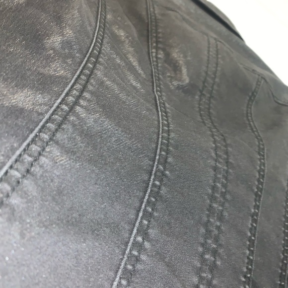 Black jacket - Picture 5 of 8